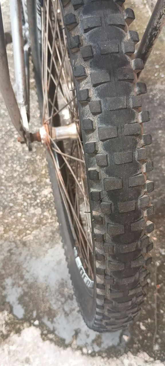 Bicicleta aro 26 usada porém funcional não faço entrega retirada no local  - Foto 5