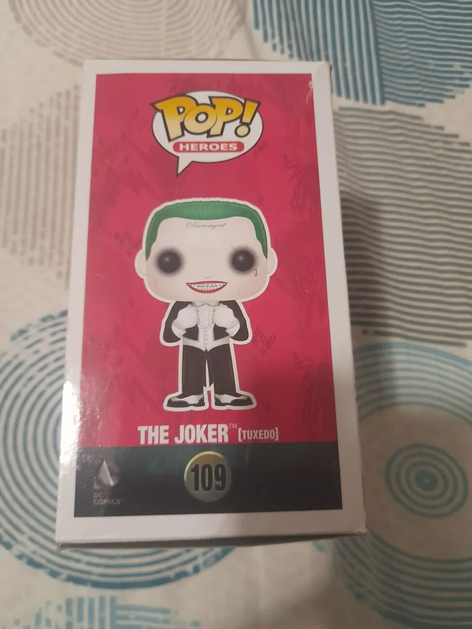 Funko Pop! The Joker (Tuxedo) - Suicide Squad - Foto 4