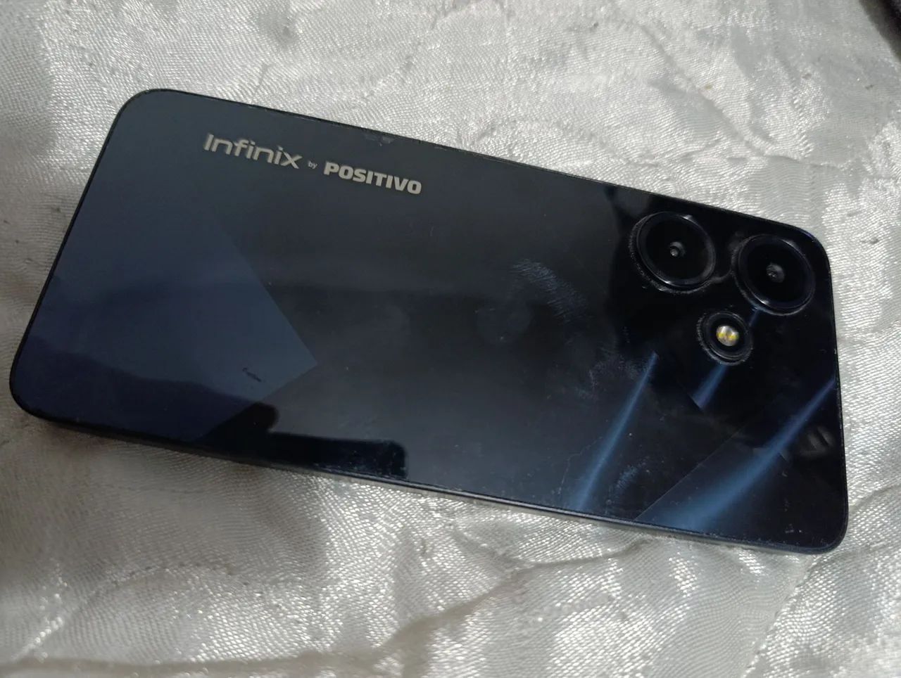 INFINIX HOT30I 128GB 8RAM - Foto 4