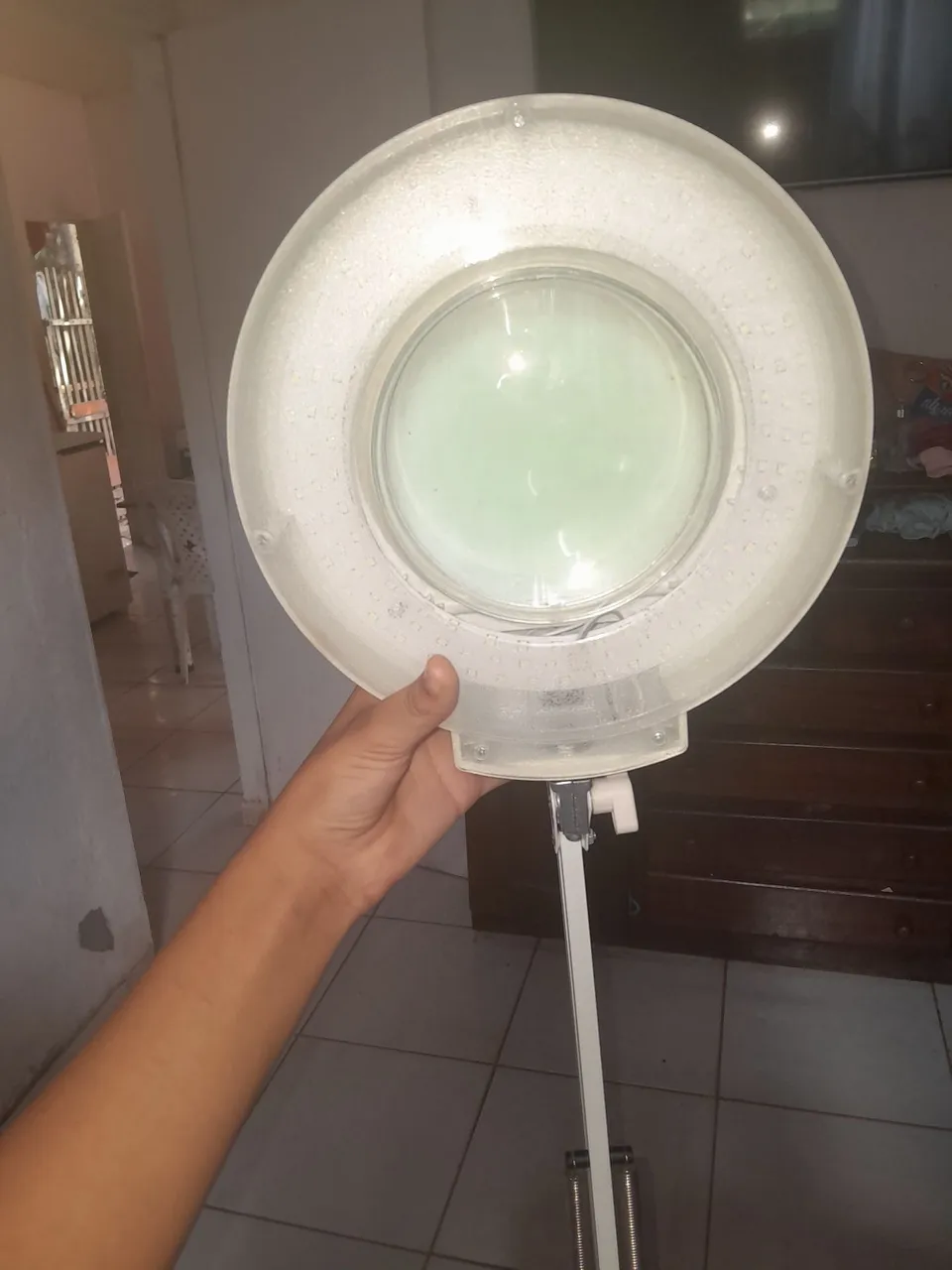 Lupa para estética e precisão