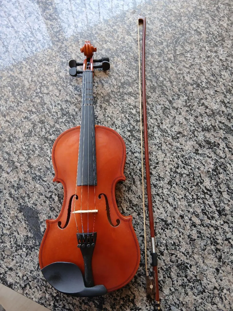 Violino com arco