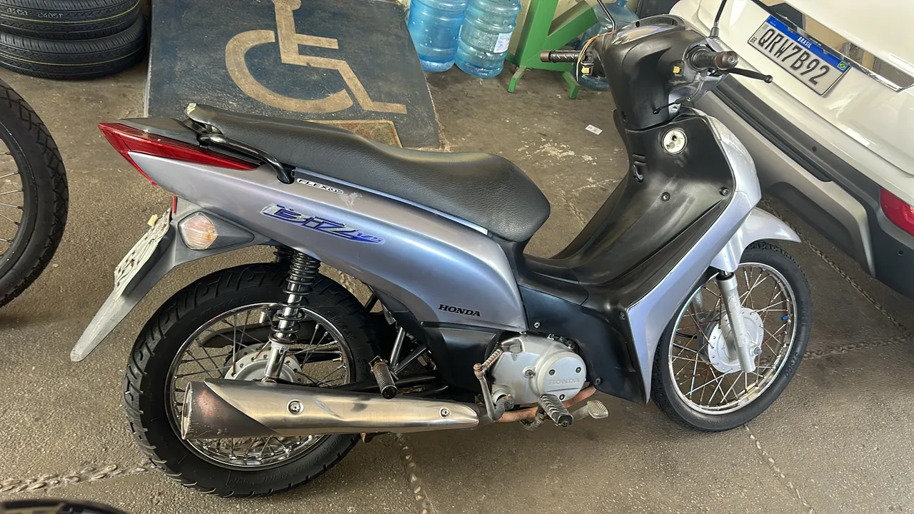 Biz 125 ES 2015