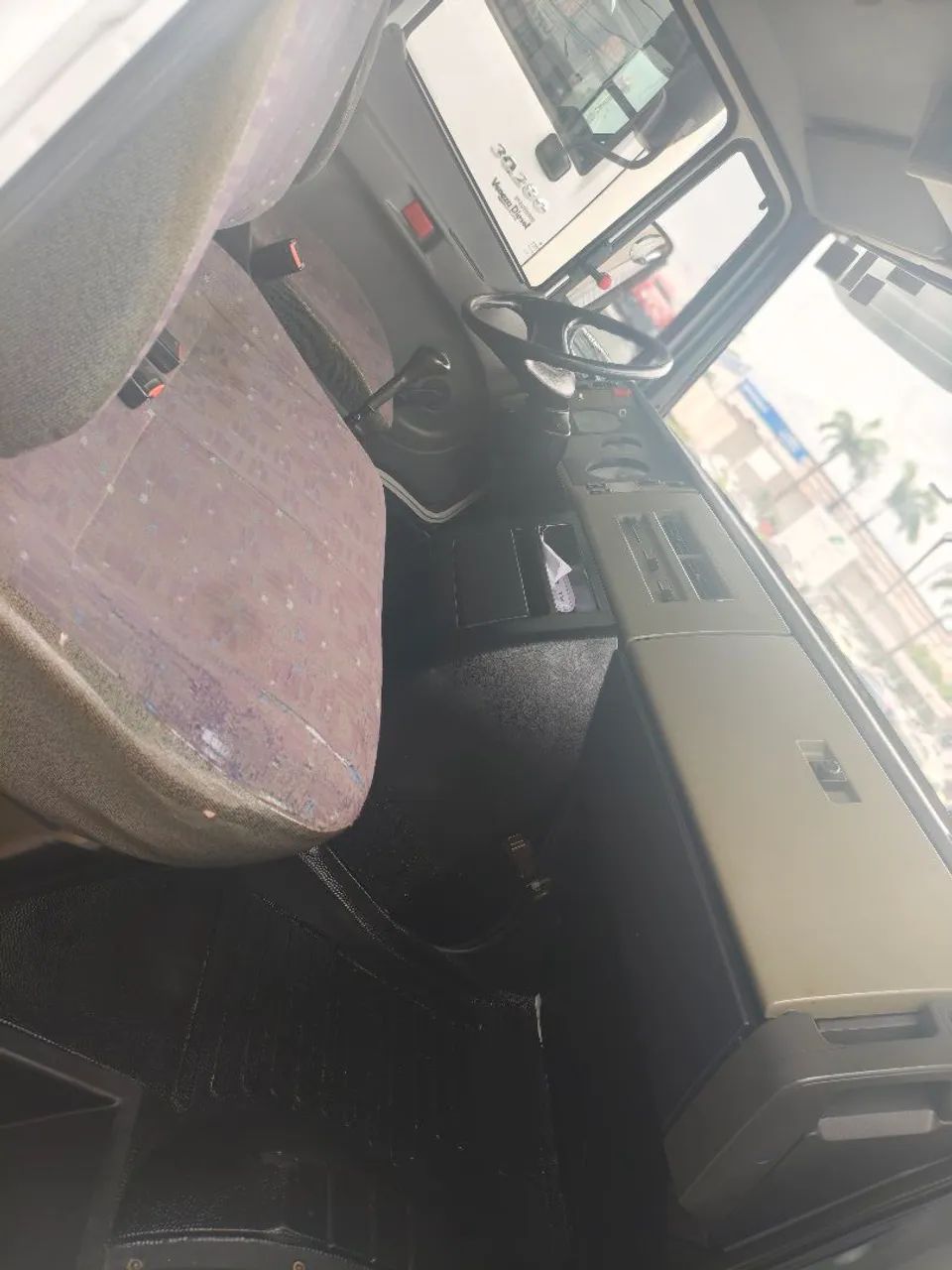 Mercedes 710 Extra 2010 Longa 5.50 e 2012  - Foto 3