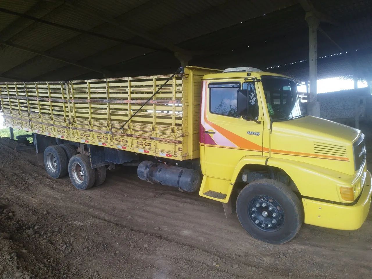 Caminhão 1618 - Foto 4