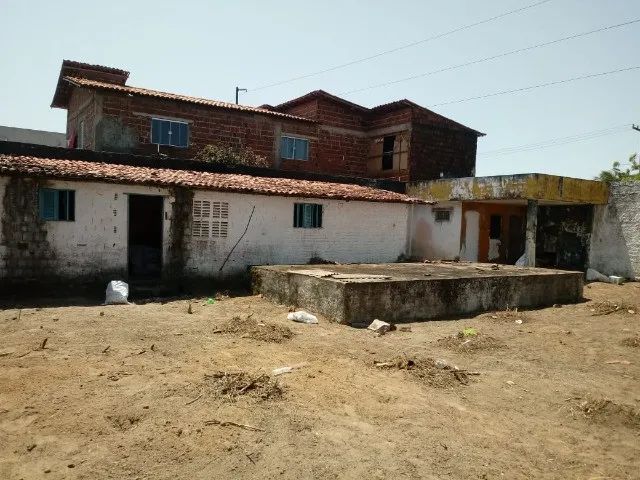 Terreno de esquina nos Rosas dos Ventos !