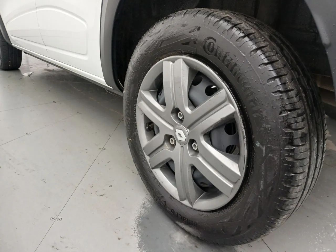 Renault Kwid 1.0 Zen, foto 12 de 18