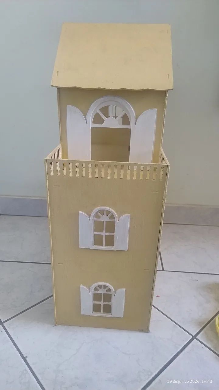 Casinha de bonecas MDF cru usada  - Foto 5