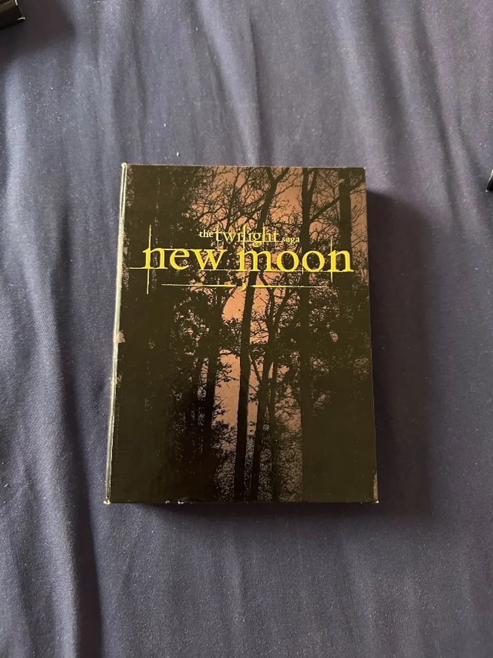 Digipack Lua Nova Borders - Importado com colar dos Cullen