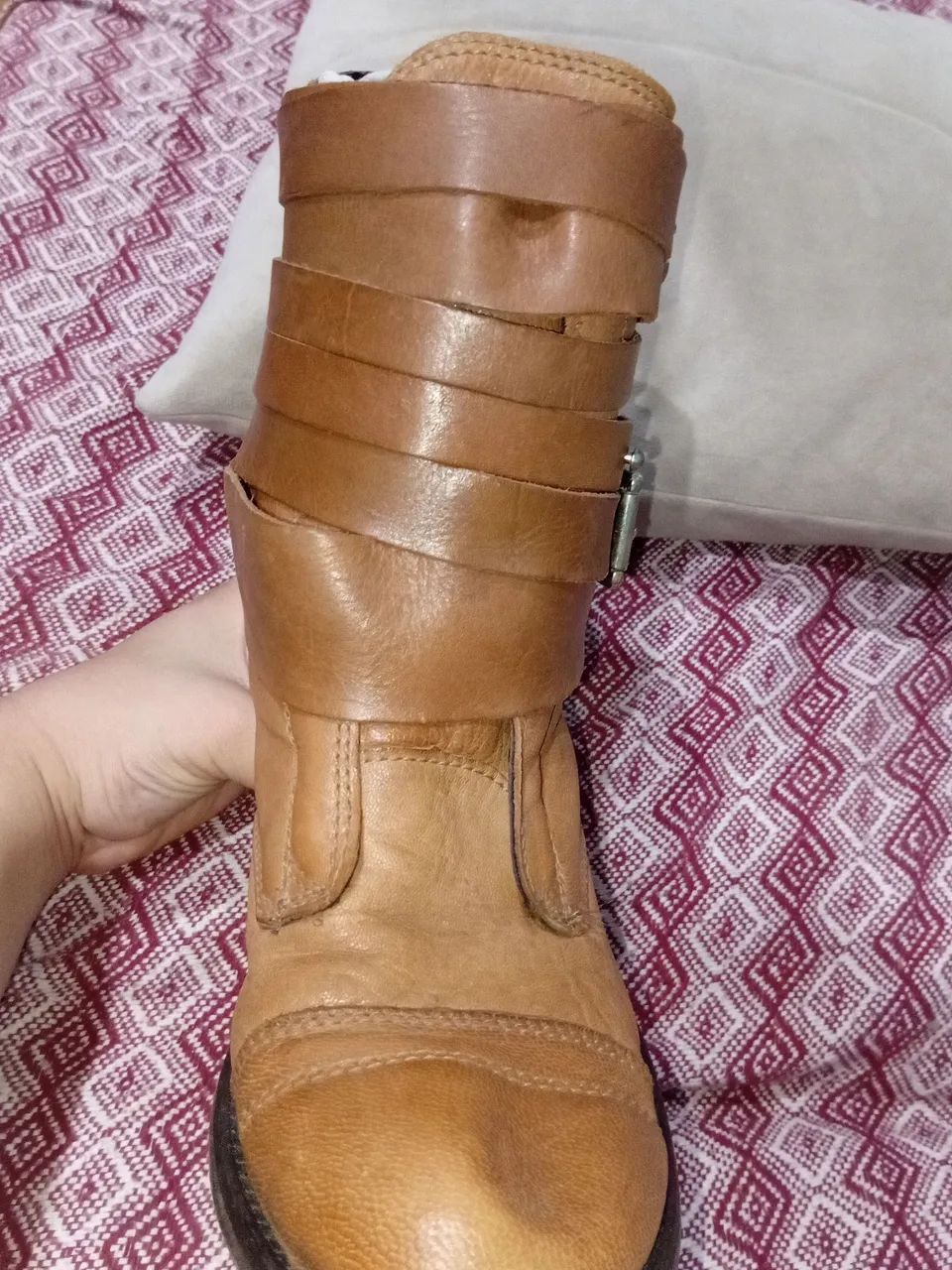 Bota de couro marrom - Foto 3