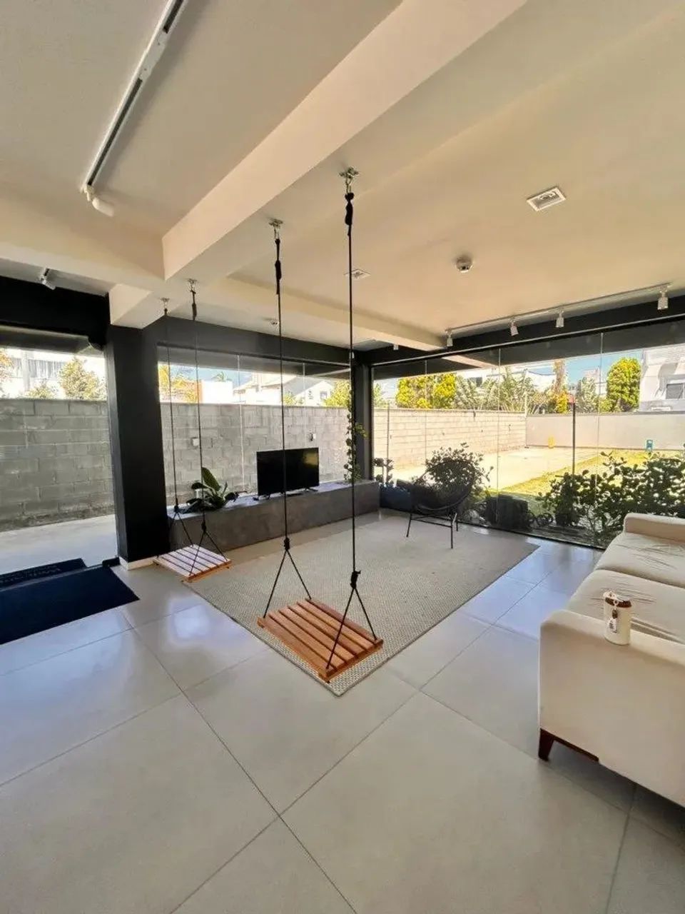 Loft finamente mobiliado e decorado localizado na Cachoeira do Bom Jesus! - Foto 4