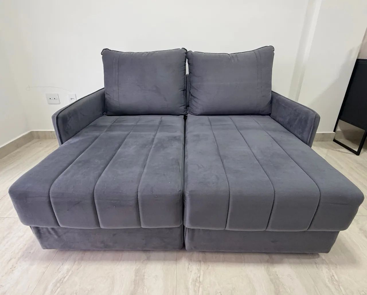 Sofá cama - impecável  - Foto 2
