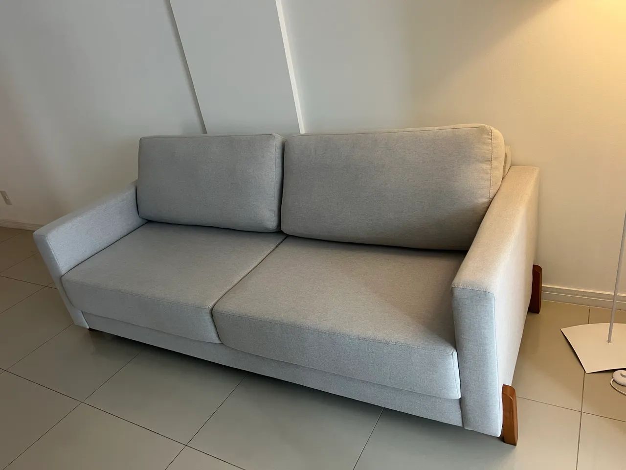 Sofá Linho - Higienizado com camada de impermeabilização. - Foto 2