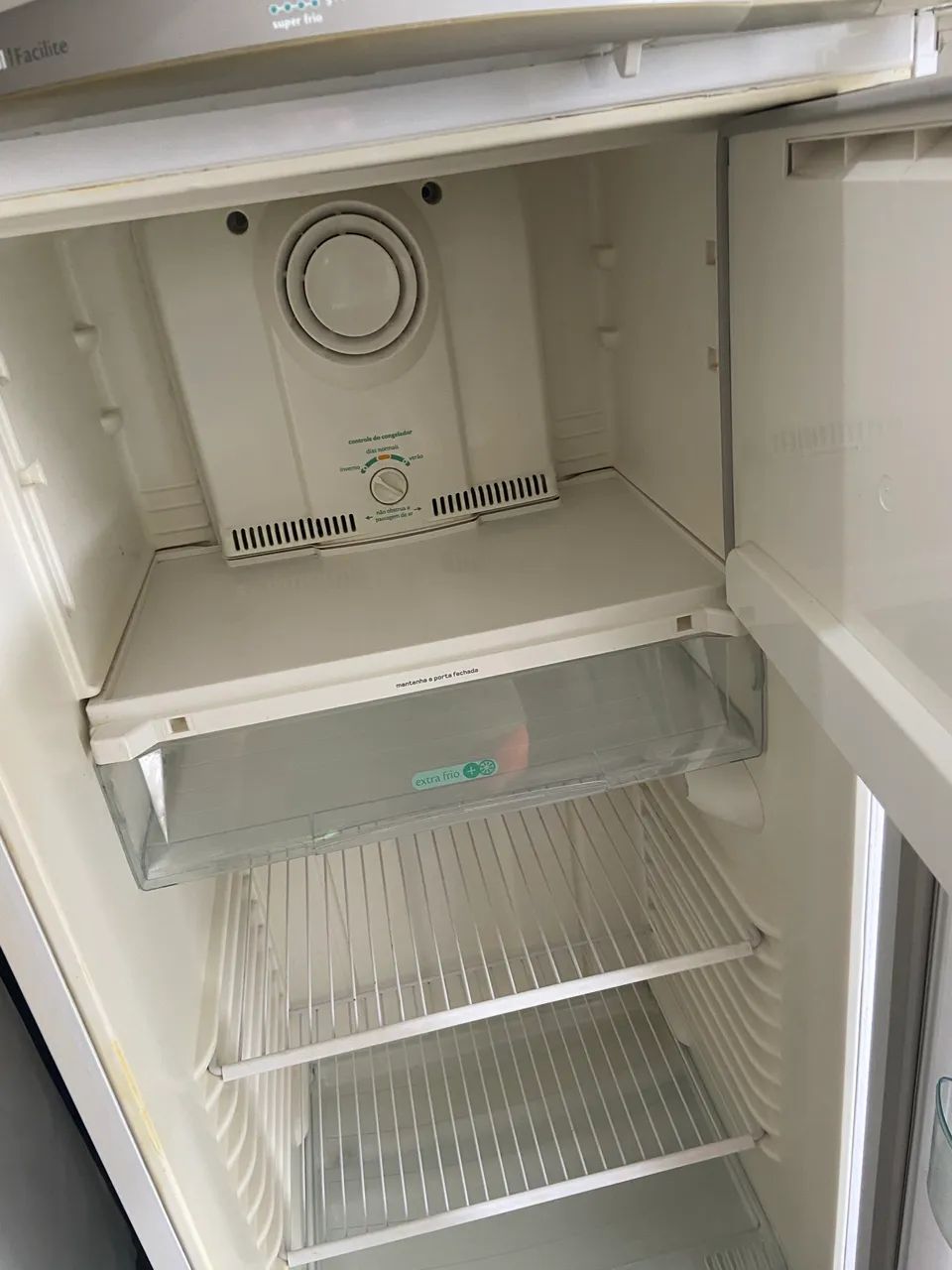 Geladeira cônsul