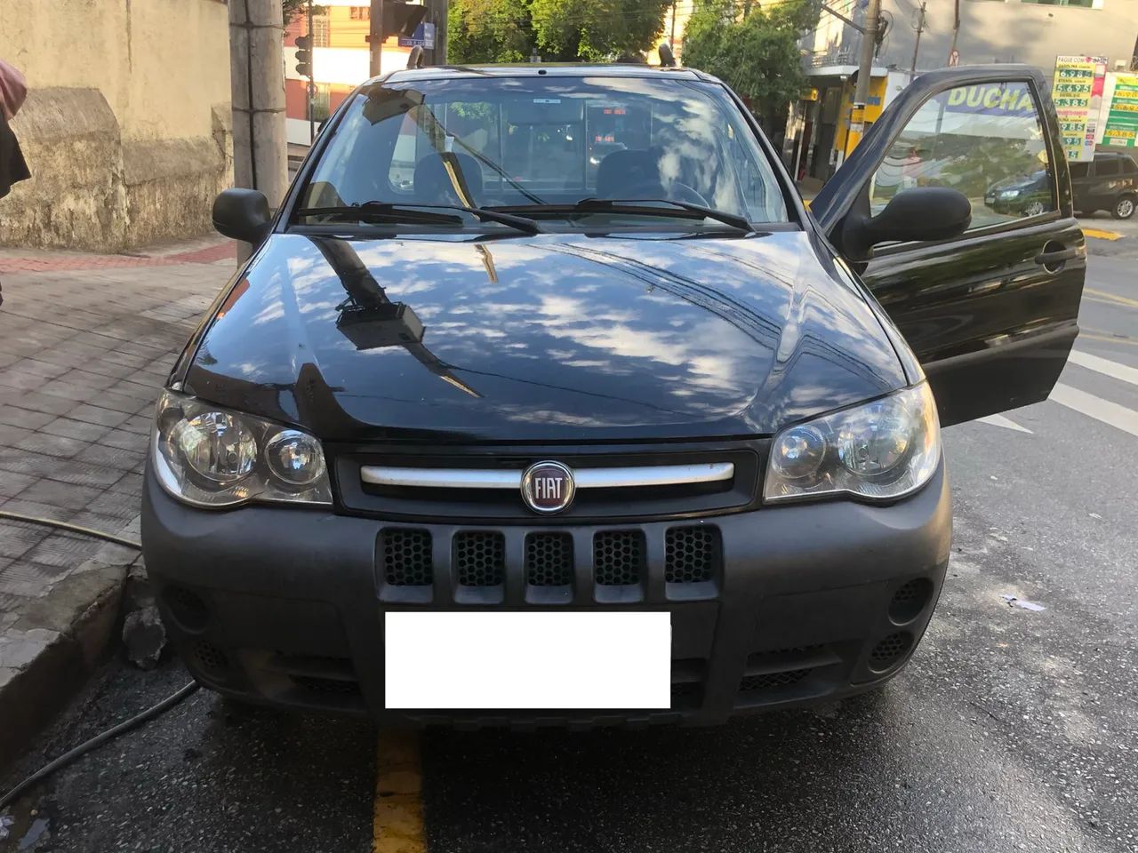 Fiat Strada 1.4 MPI Fire Flex 8V CS 2012
