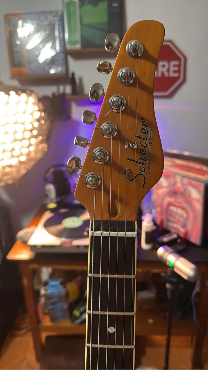 Guitarra Schecter PT Special Coreana + Upgrades - Foto 5