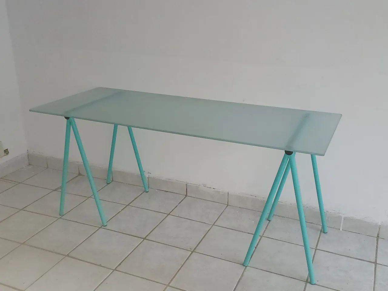 Mesa para escritório ou estudos 