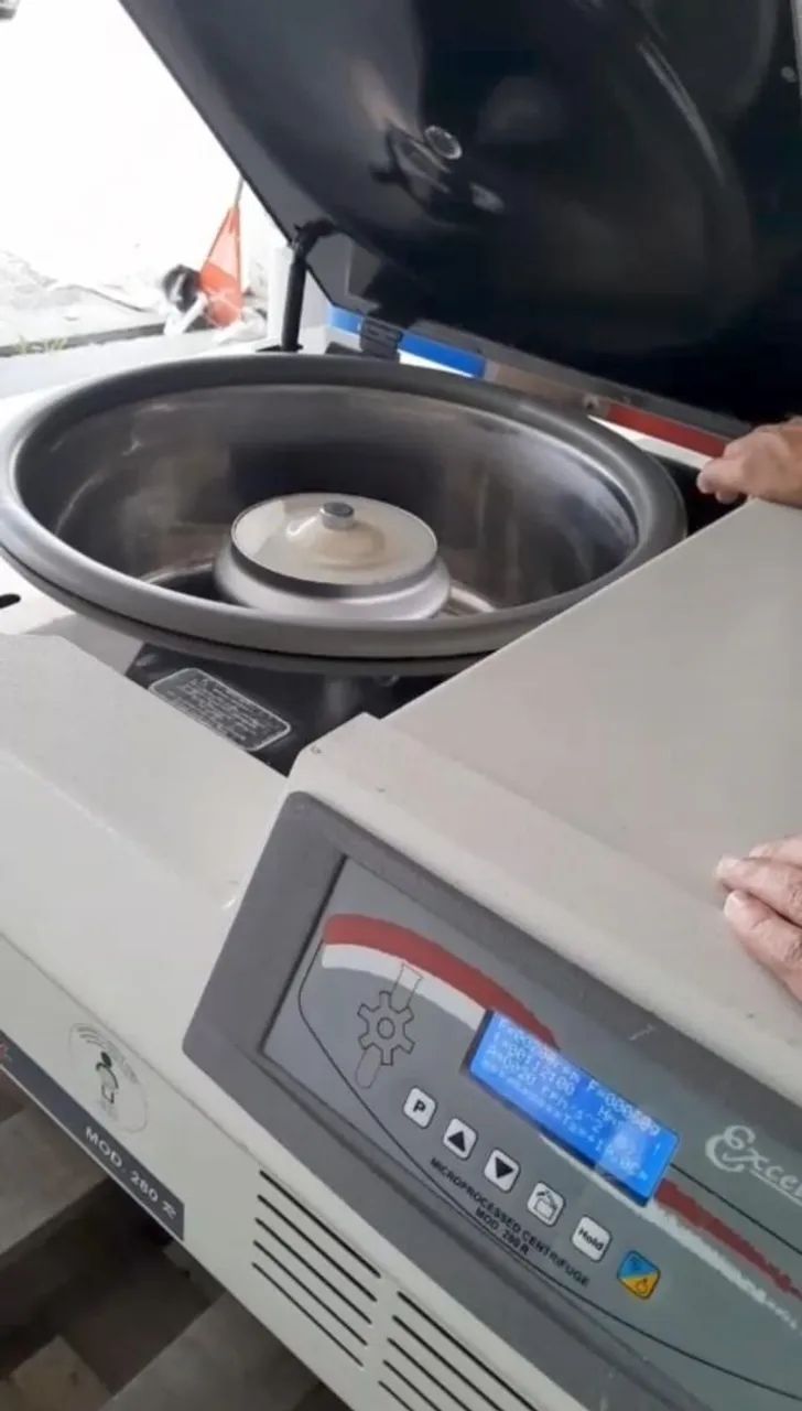 Centrífuga refrigerada de laboratório Excelsa 4 280-R - Foto 4