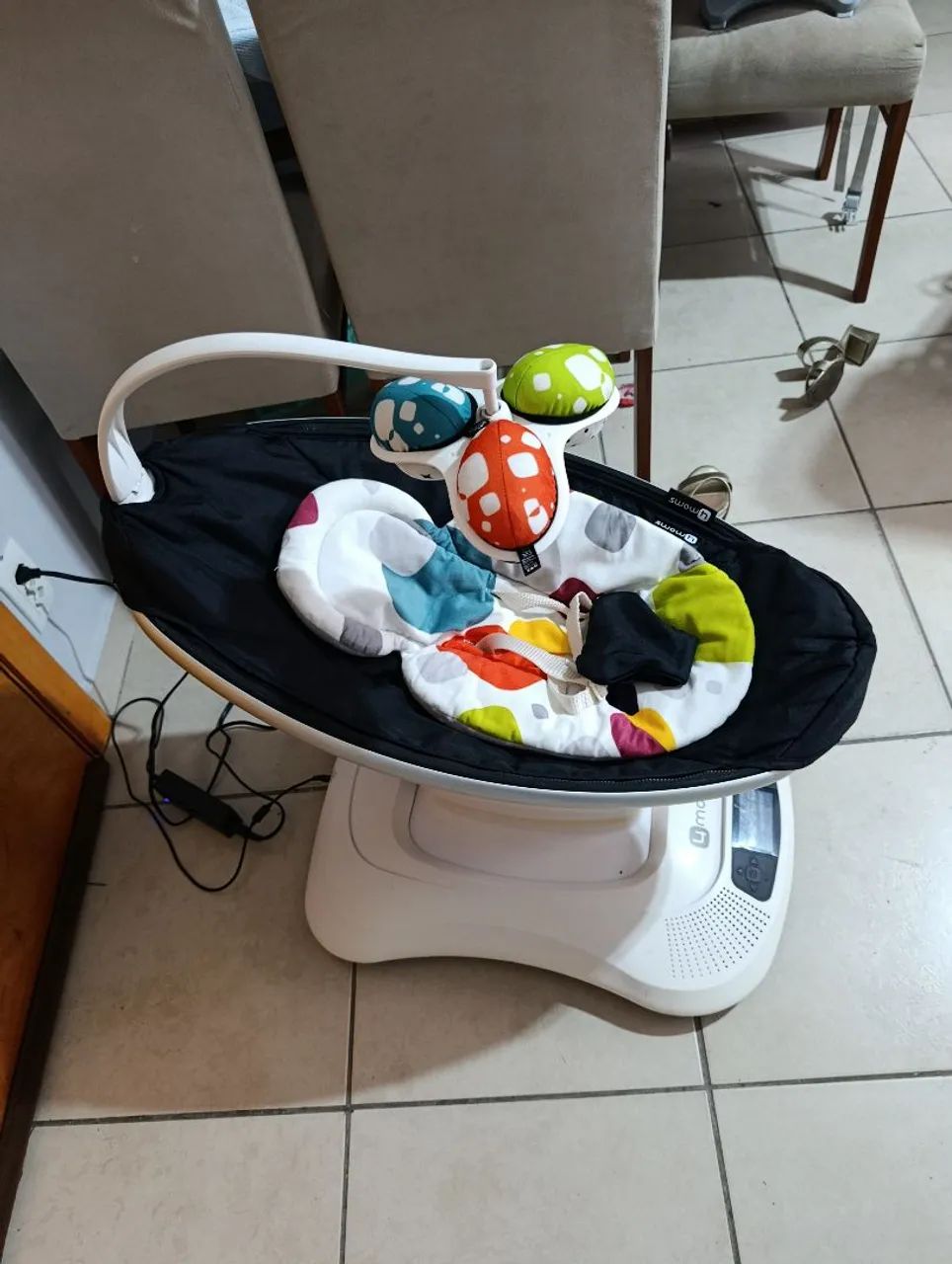 Cadeira de balanço mamaroo (4 moms) - Foto 3