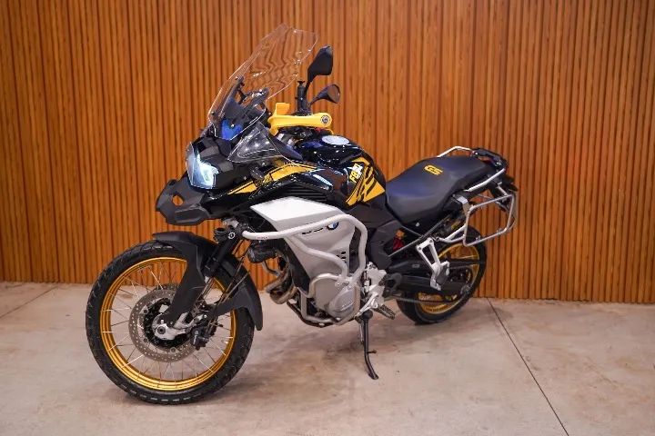 BMW F850GS Adventure Premium 40 Anos Preta 2021/21 com 21.200km