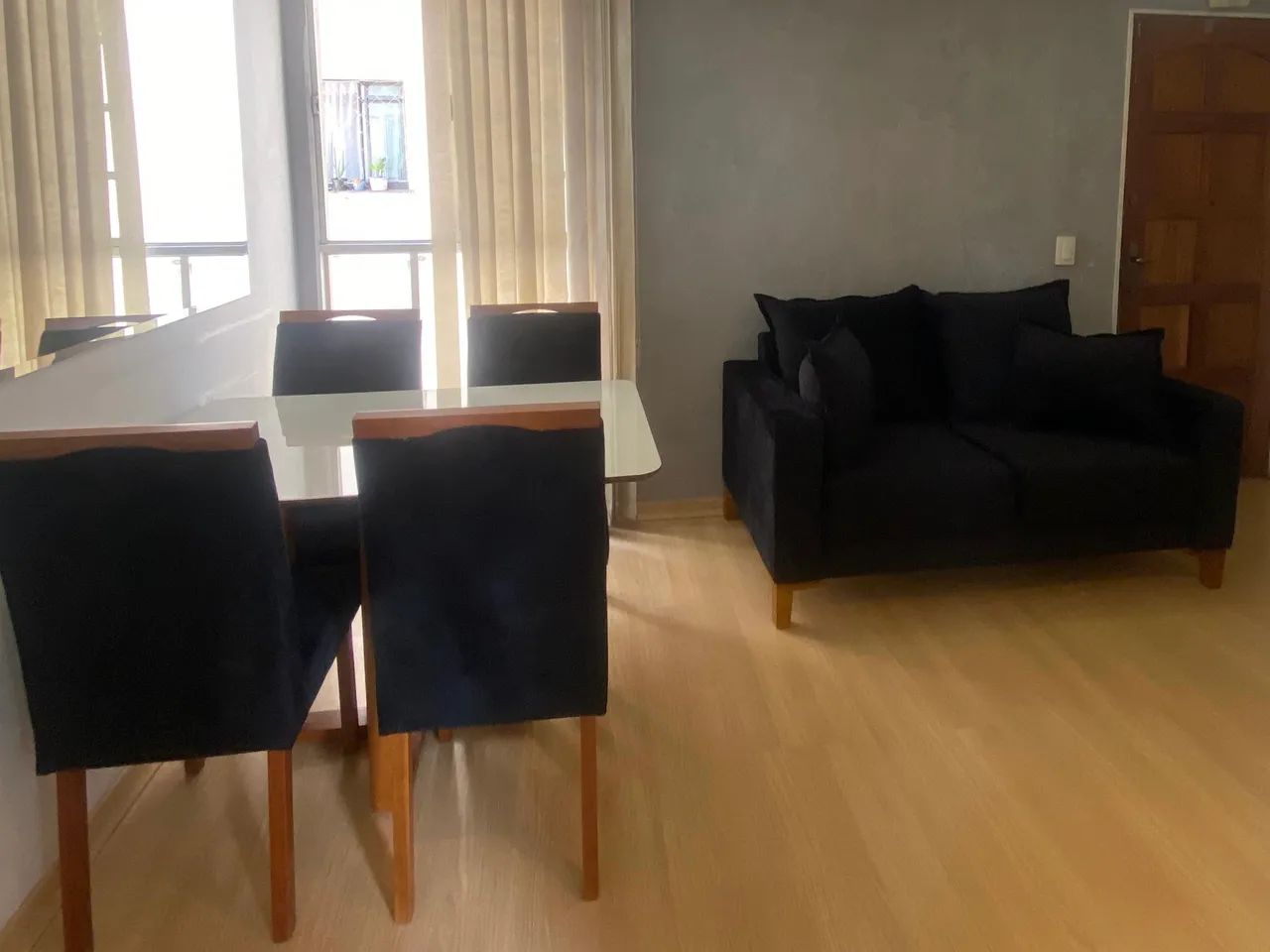 Conjunto mesa com cadeiras - Foto 2