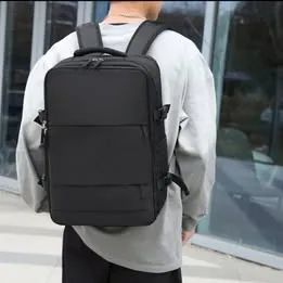 MOCHILA DE VIAGEM COM COMPARTIMENTO PROPRIO PARA NOTEBOOK! ENTREGO 