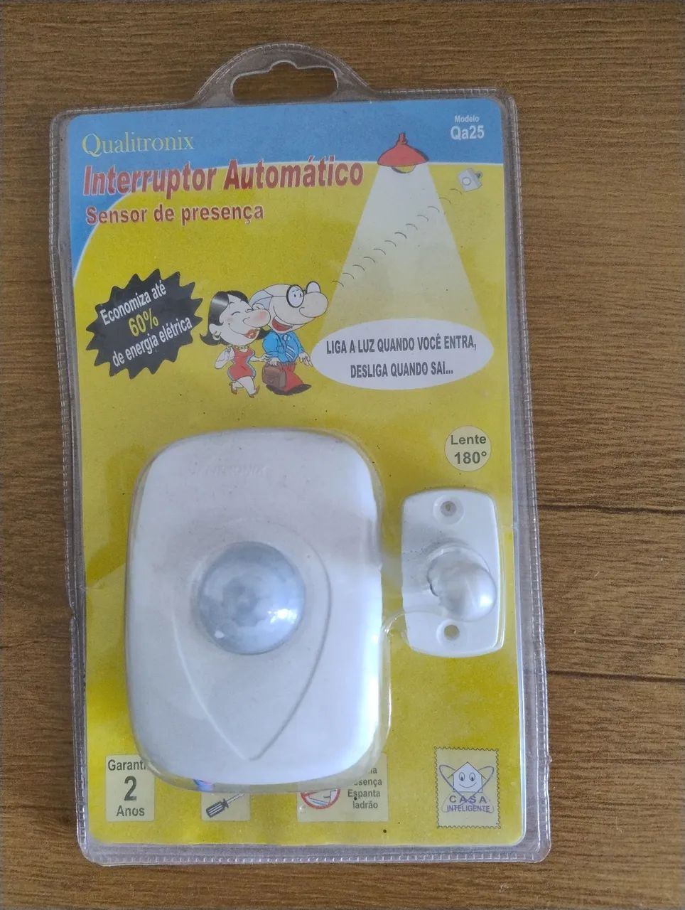 Sensor de Presença Multifuncional de Sobrepor Qualitronix
