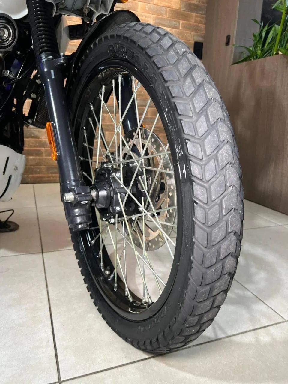 HIMALAYAN 411 EFI BRANCA 2020/2021 - Foto 5