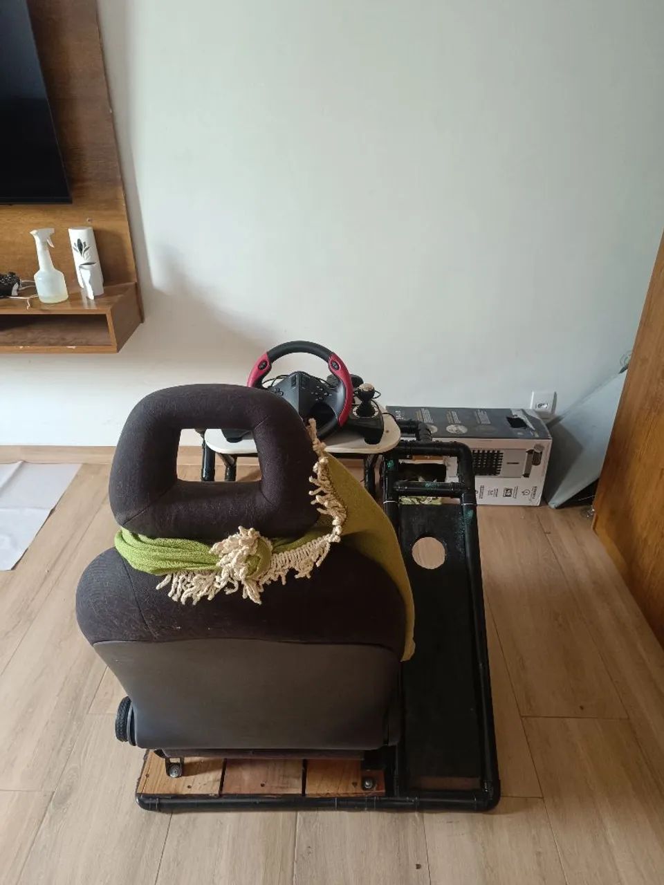 xbox séries S + tv 55 polegadas + cockpit com pedais e volante super novo .. - Foto 4