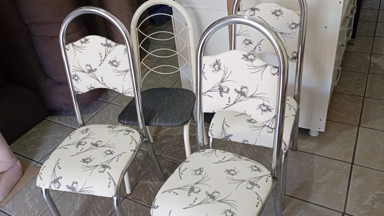 4 cadeiras avulsas  - Foto 2