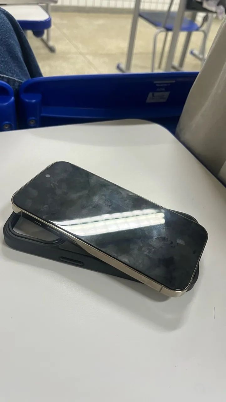 iPhone 14 Pro - Foto 2