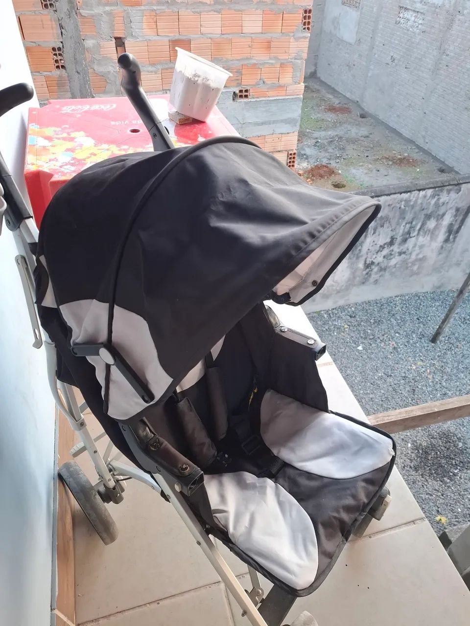 Vende-se carrinho e bebê conforto em ótimo estado. - Foto 3