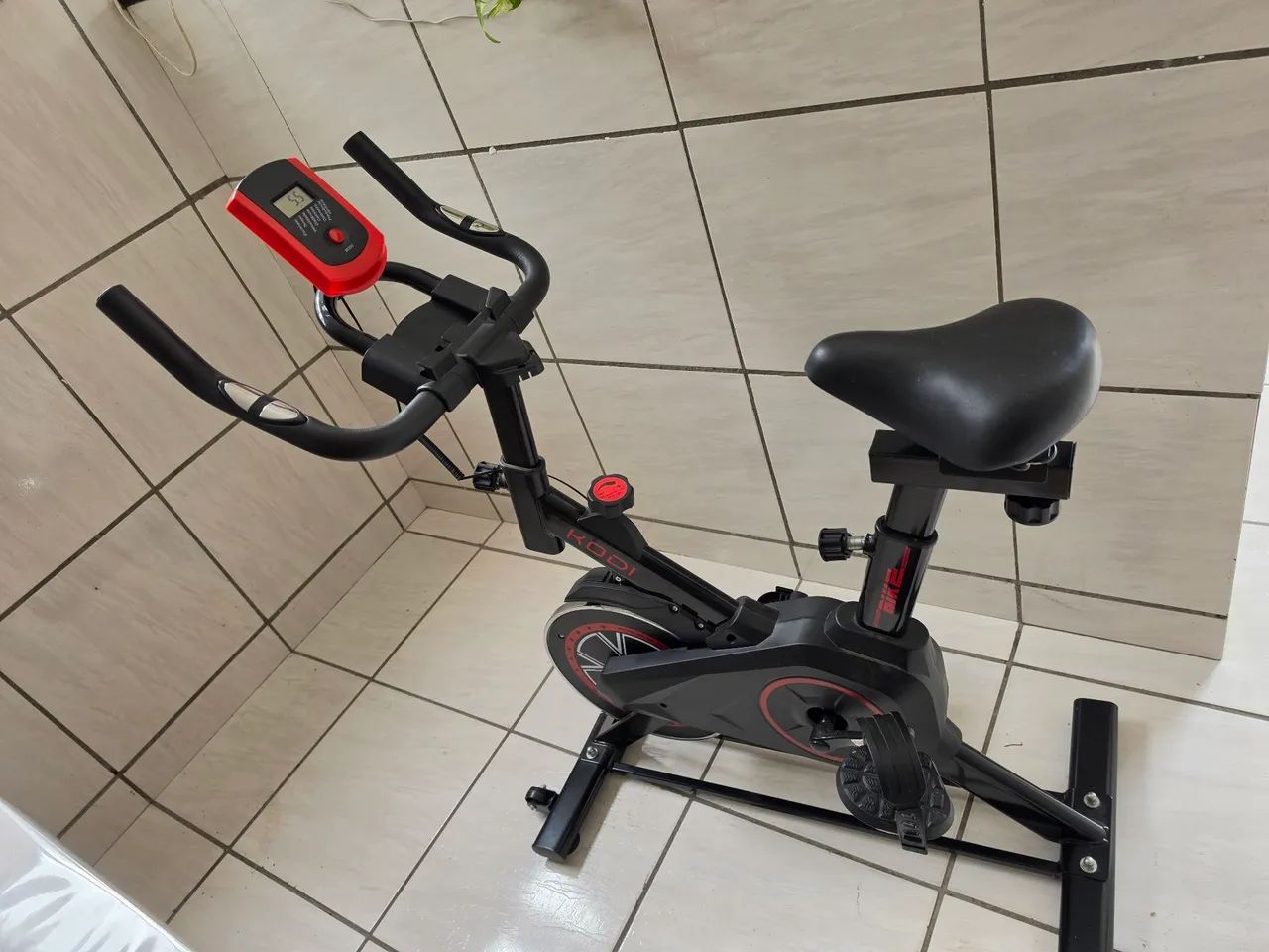 Bicicleta ergometrica  - Foto 4