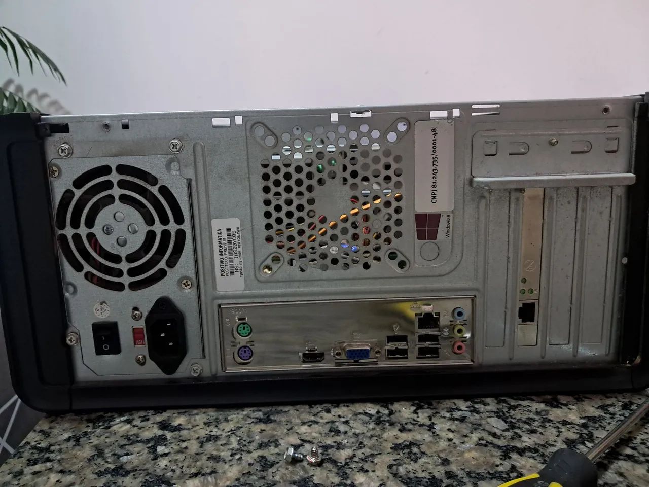 Computador e tela antigos - Foto 3