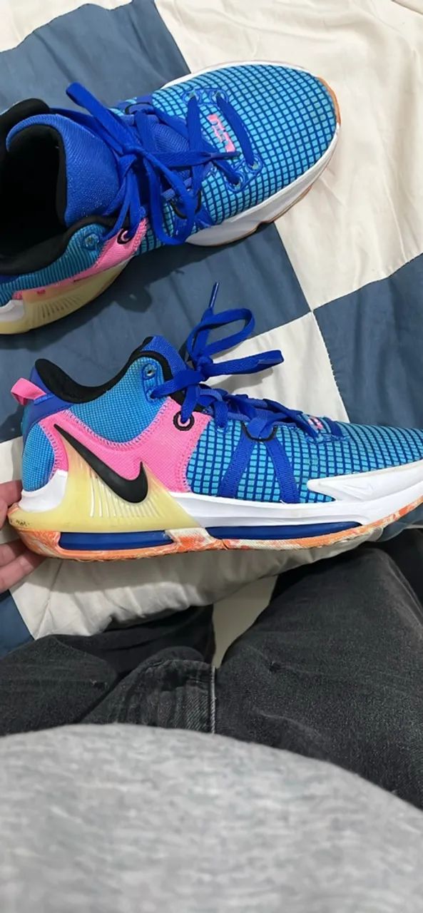 LeBron witness 7 - Foto 5