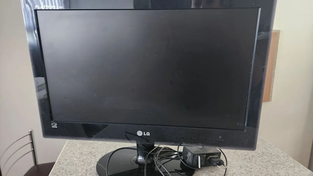 Monitor LG 19 polegadas