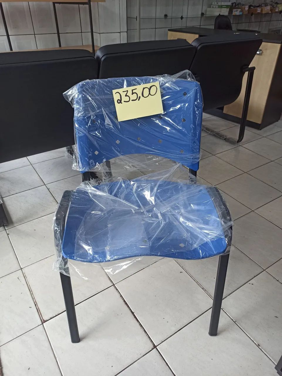 Cadeira fixa para casa ou escritório 