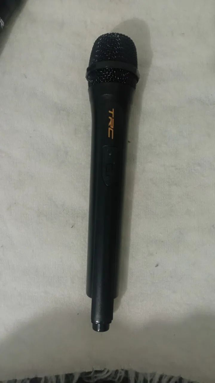 microfone sem fio da marca TRC Sound, para caixas de som da marca TRC