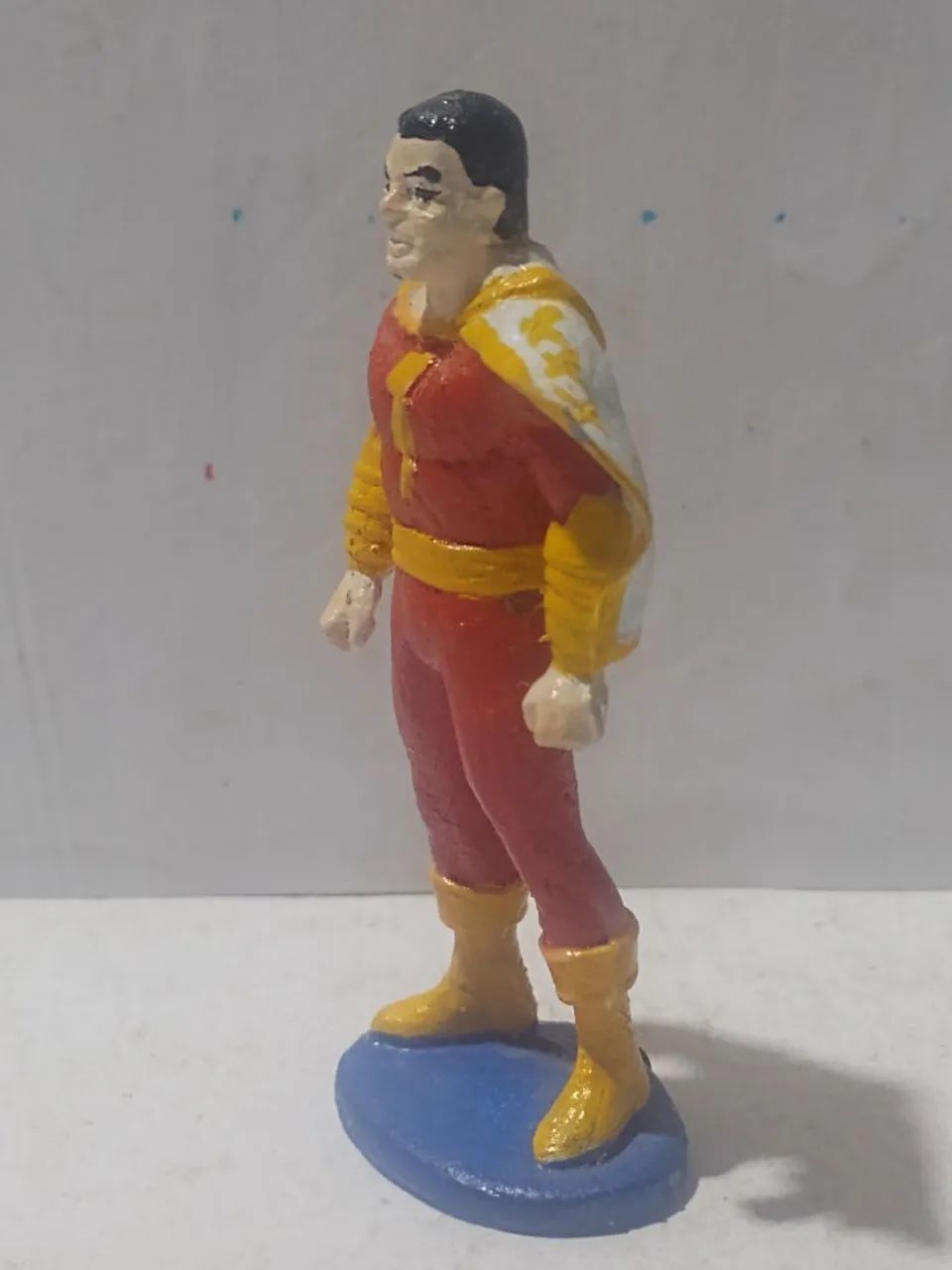 CAPITÃO MARVEL - PLÁSTICO  - Foto 2