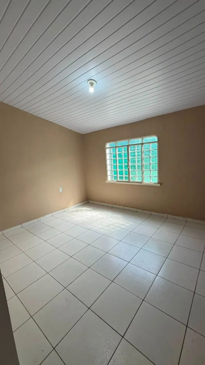 Casa no Cid. Satélite com 1 Suíte 1 Quarto 1 Banheiro 3 Vagas - R$ 2.000,00/mês + 1 Caução - Foto 4
