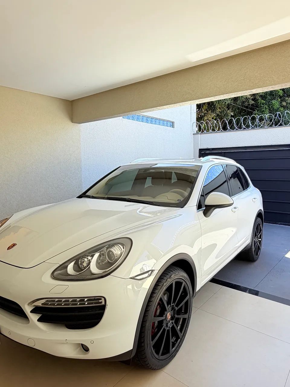 Porsche Cayenne 2012
