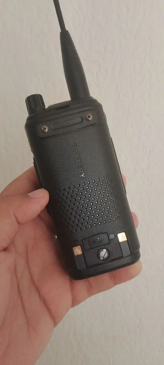 Rádio comunicador baofeng uv17, novos, zero e com várias frequências programadas - Foto 2