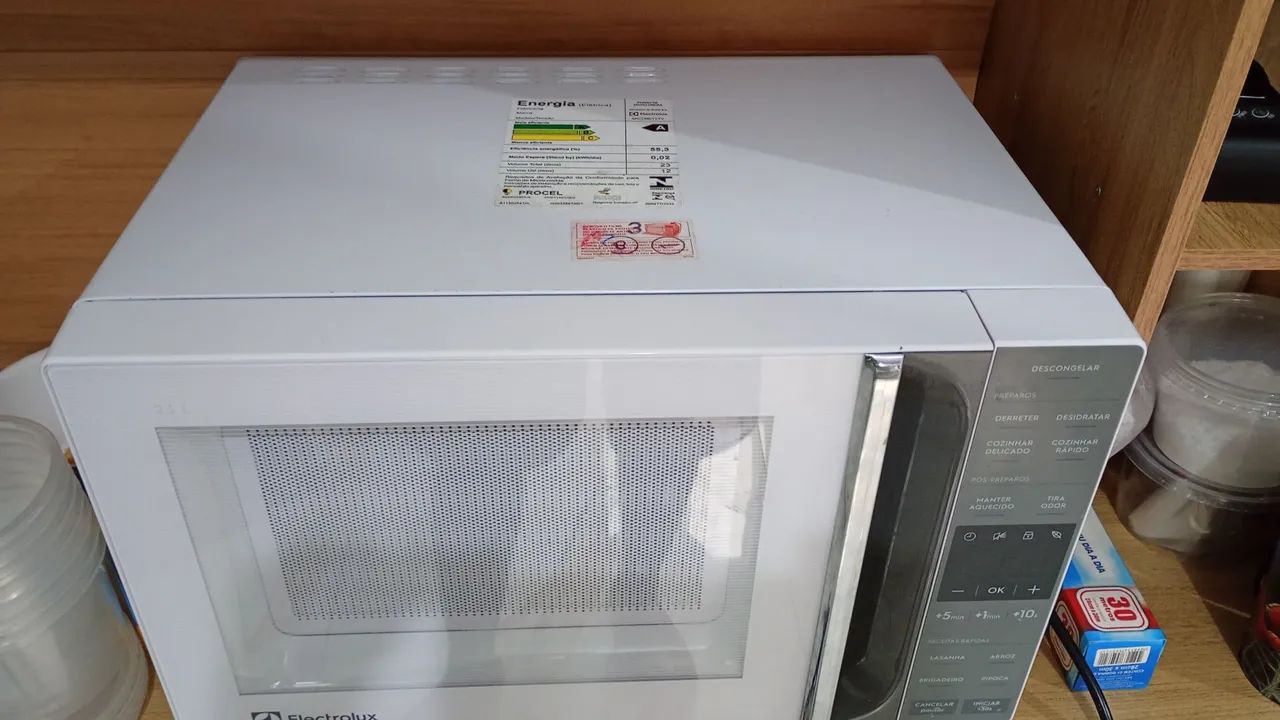 Microondas Eletrolux 23 litros - Foto 4