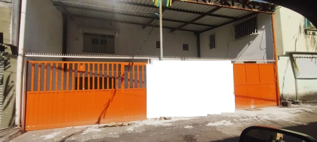 ALUGO GALPAO DE 270 m²