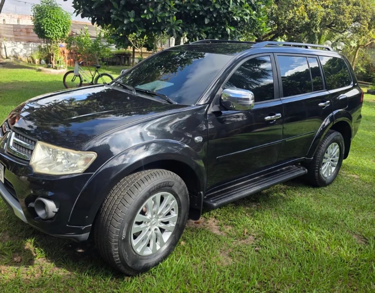 Mitsubishi Pajero 2015