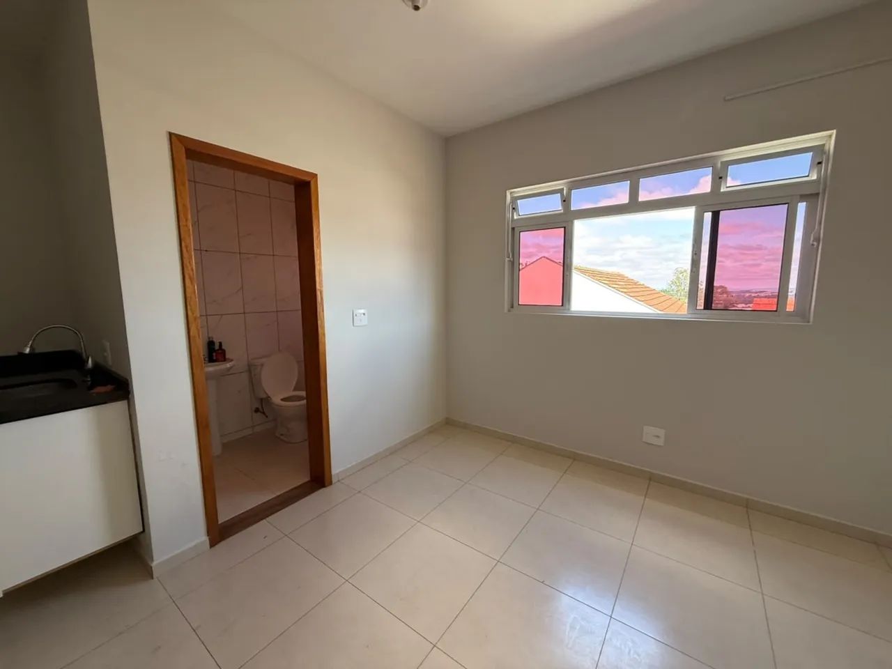 SALA COMERCIAL PARA LOCAÇÃO NO CENTRO - Foto 5