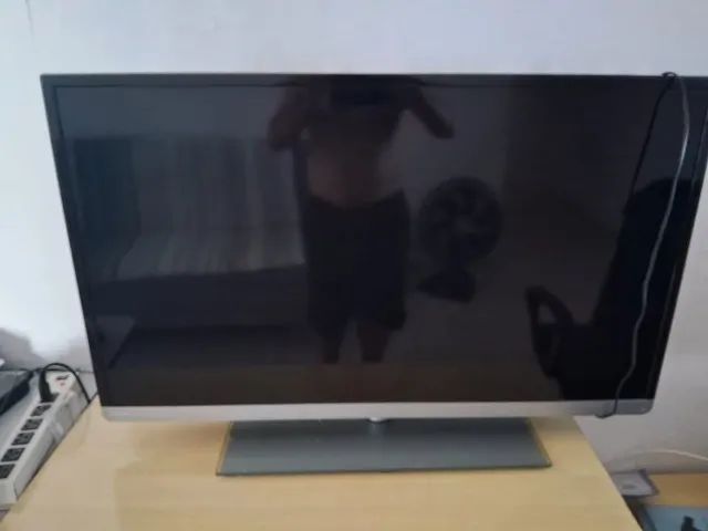 tv toshiba 40 polegadas com os ledes queimados. sem o controle - Foto 2