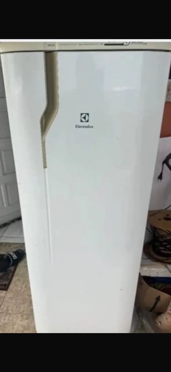 Geladeira electrolux