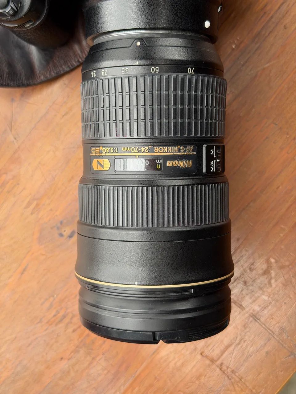 Nikon AF-S NIKKOR 24-70mm f/2.8E ED VR - Excelente estado
