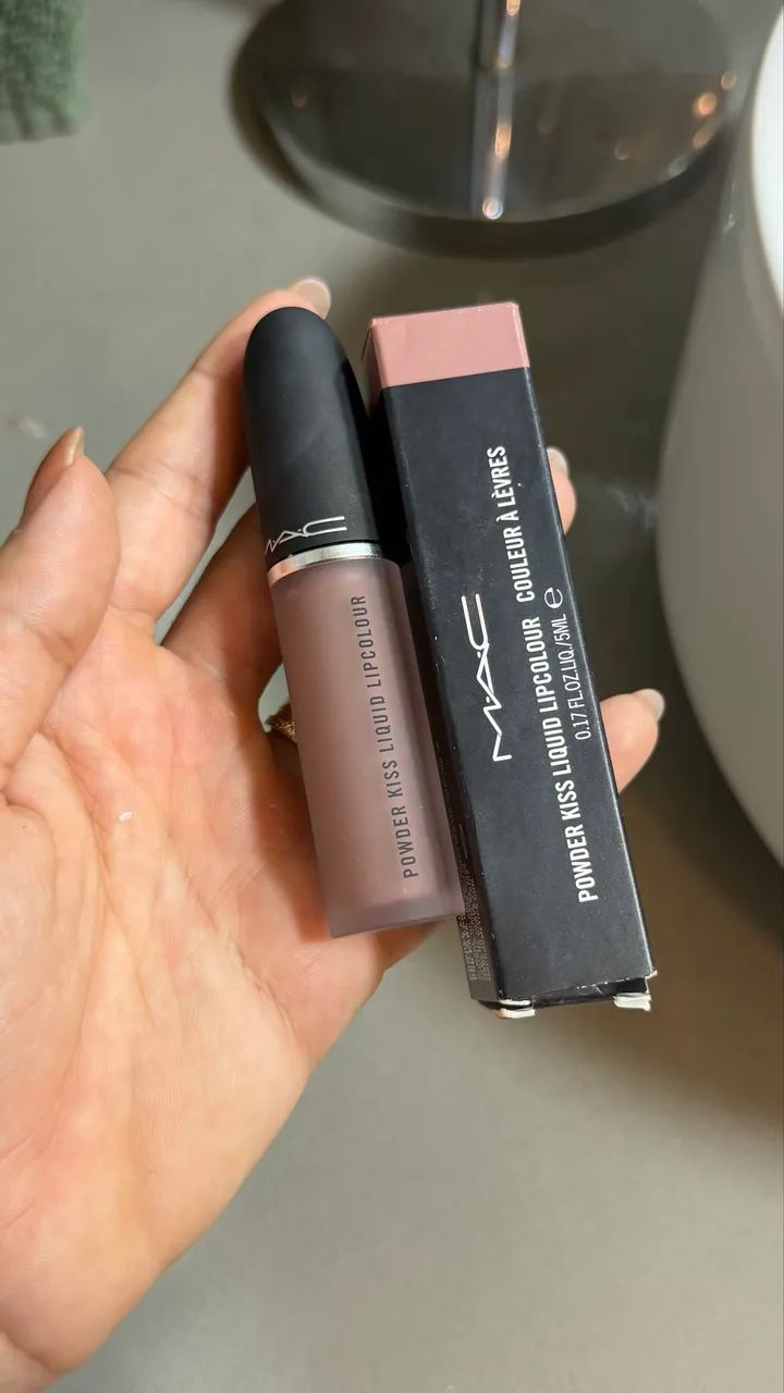 BATOM LÍQUIDO POWDER KISS