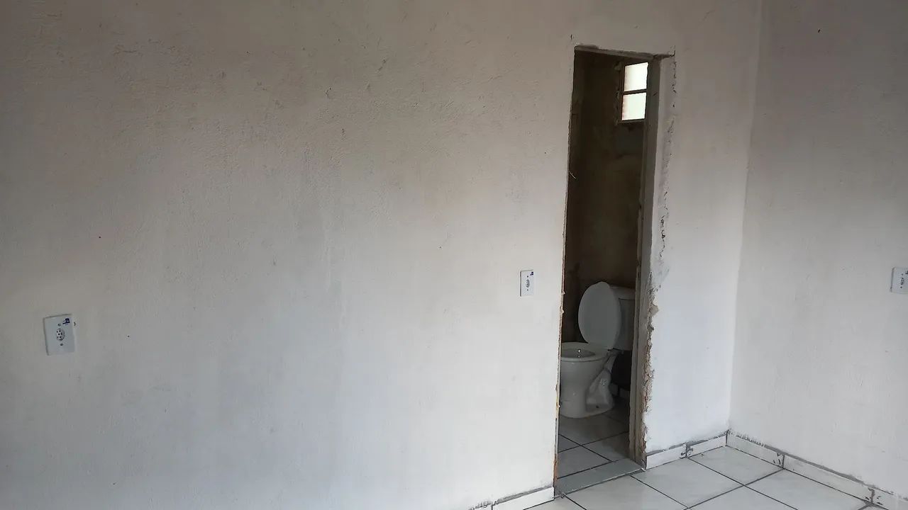 Vende-se terreno todo murado  - Foto 4